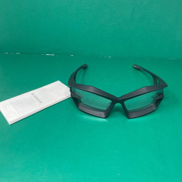Givenchy | Giv Cut Sunglasses - Picture 1 of 5